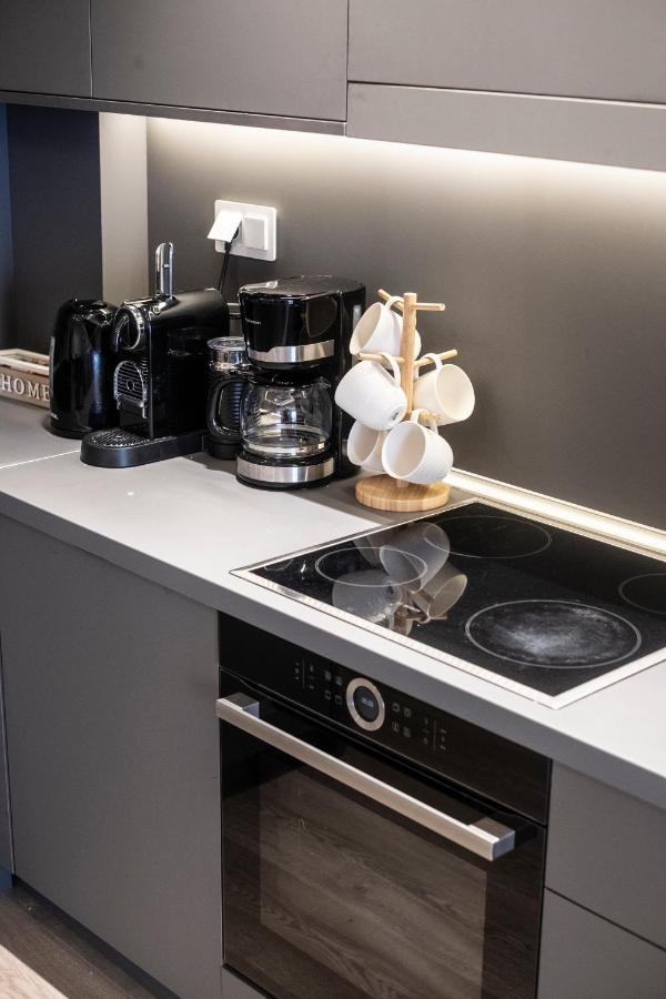 סלוניקי The Lux2 A Gorgeous Apartment מראה חיצוני תמונה